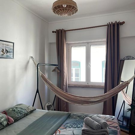 Maria Shared Apartment In Central Lissabon Exterior foto