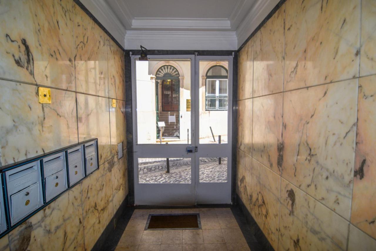 Maria Shared Apartment In Central Lissabon Exterior foto