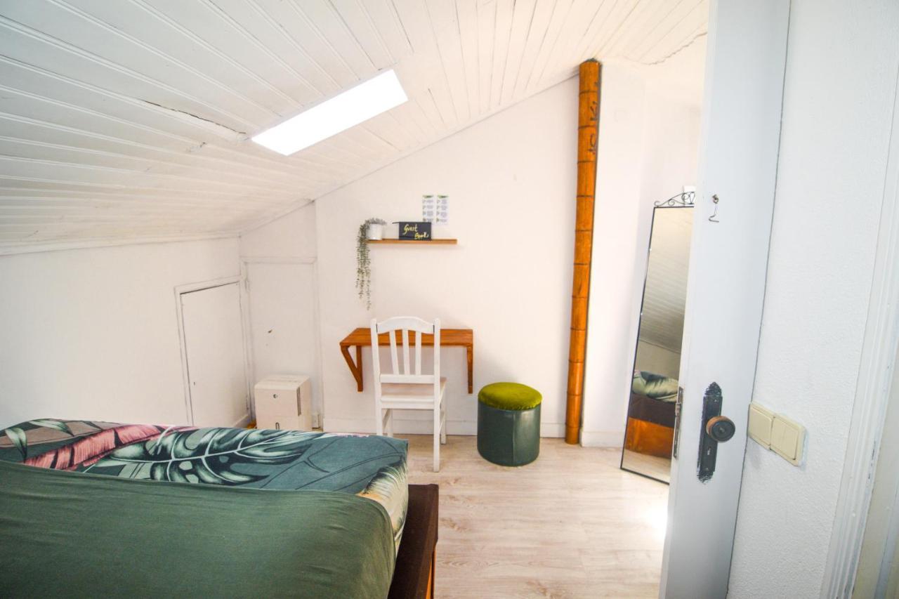 Maria Shared Apartment In Central Lissabon Exterior foto