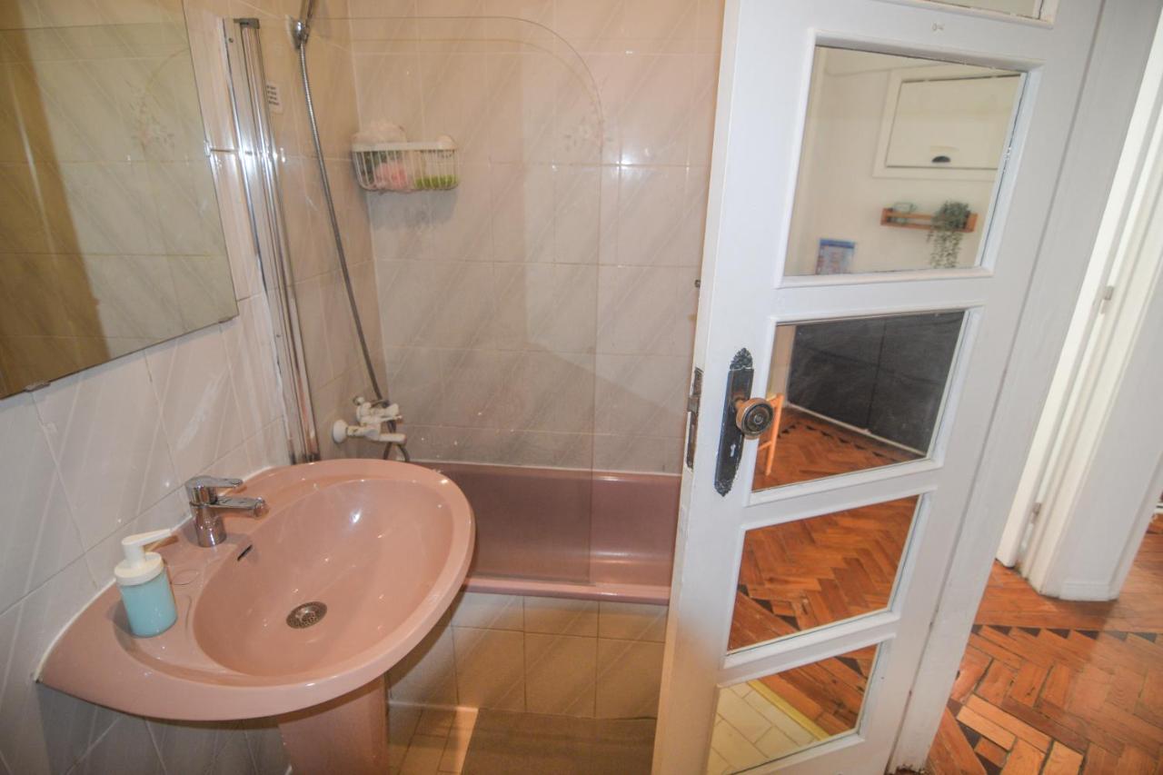 Maria Shared Apartment In Central Lissabon Exterior foto