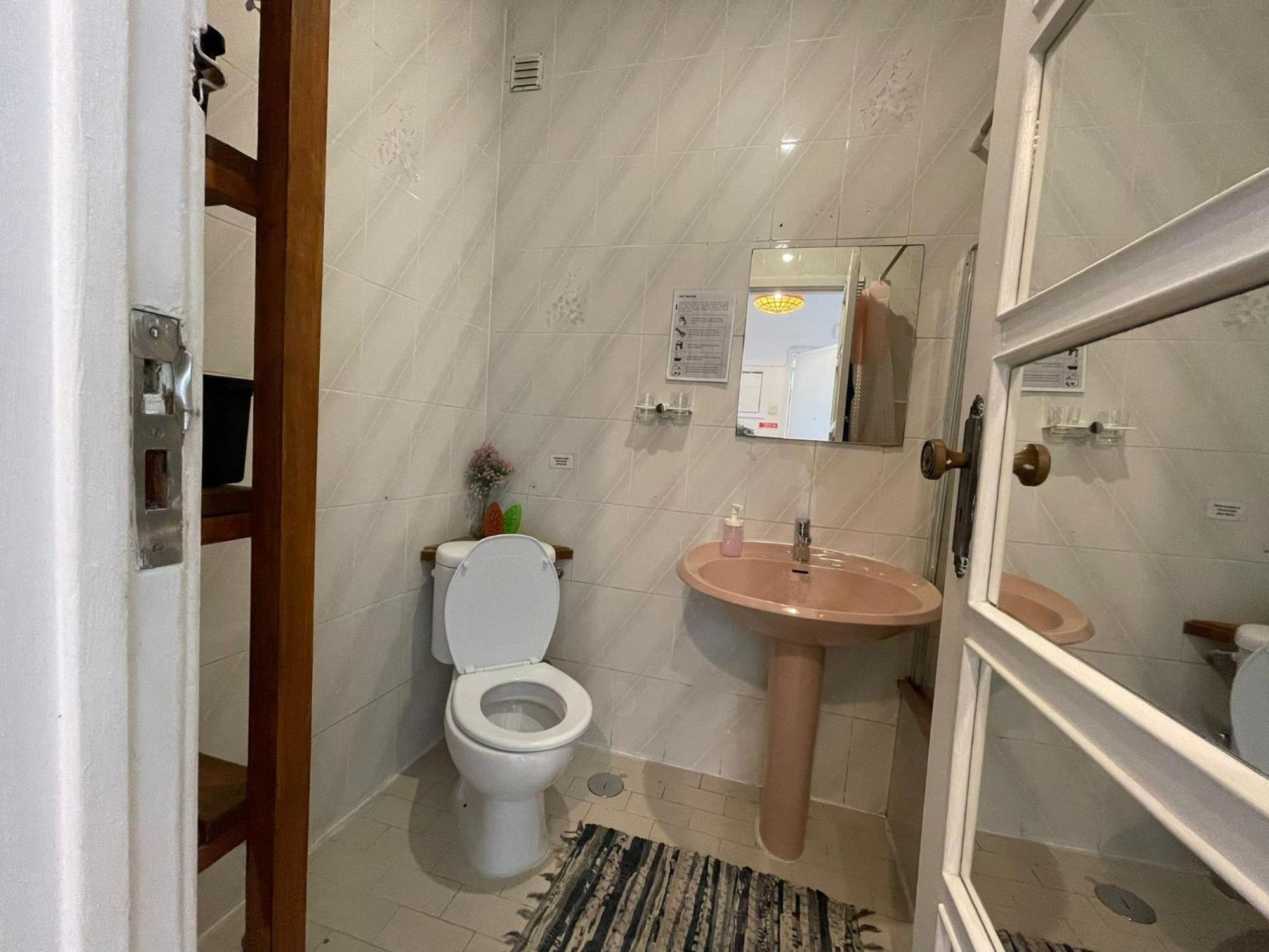 Maria Shared Apartment In Central Lissabon Exterior foto